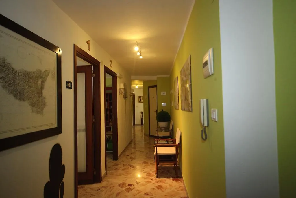 B&B Casa Ballaro' Palermo 0*,  Italia